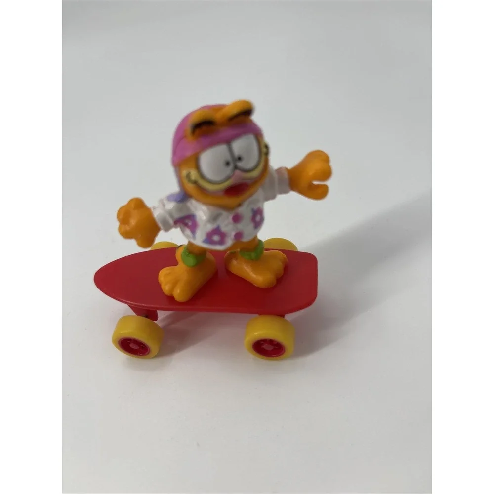 Vintage McDonald's happy meal toy Garfield‎ Skateboard Figure Collectible 1980s